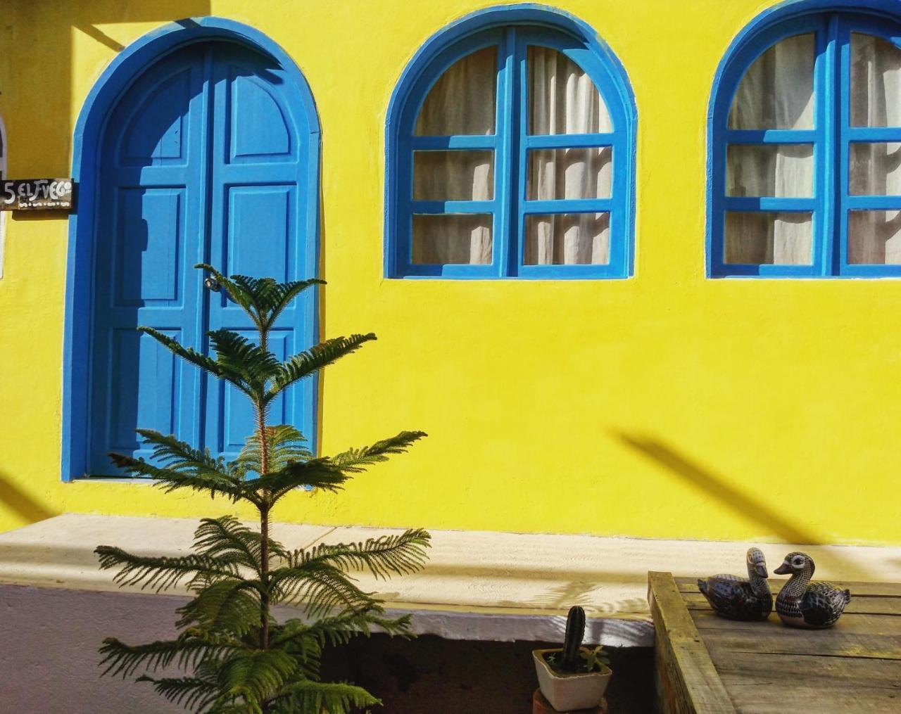 Lola Atlachinolli Sayulita Buitenkant foto