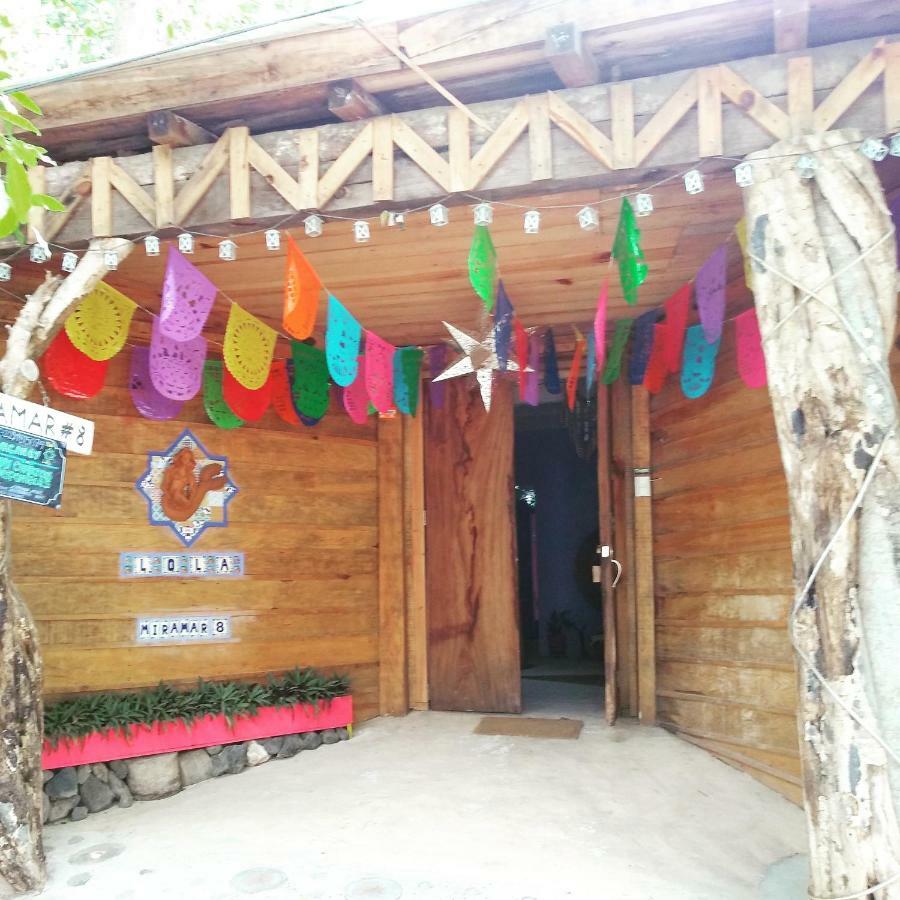 Lola Atlachinolli Sayulita Buitenkant foto